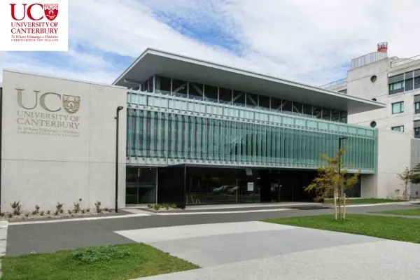 Khuôn viên trường đại học Canterbury
